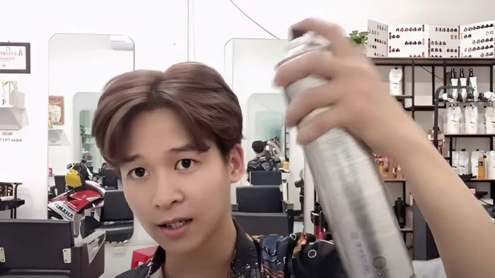 Hướng dẫn tạo kiểu tóc 5/5 đơn giản tại nhà phần 3